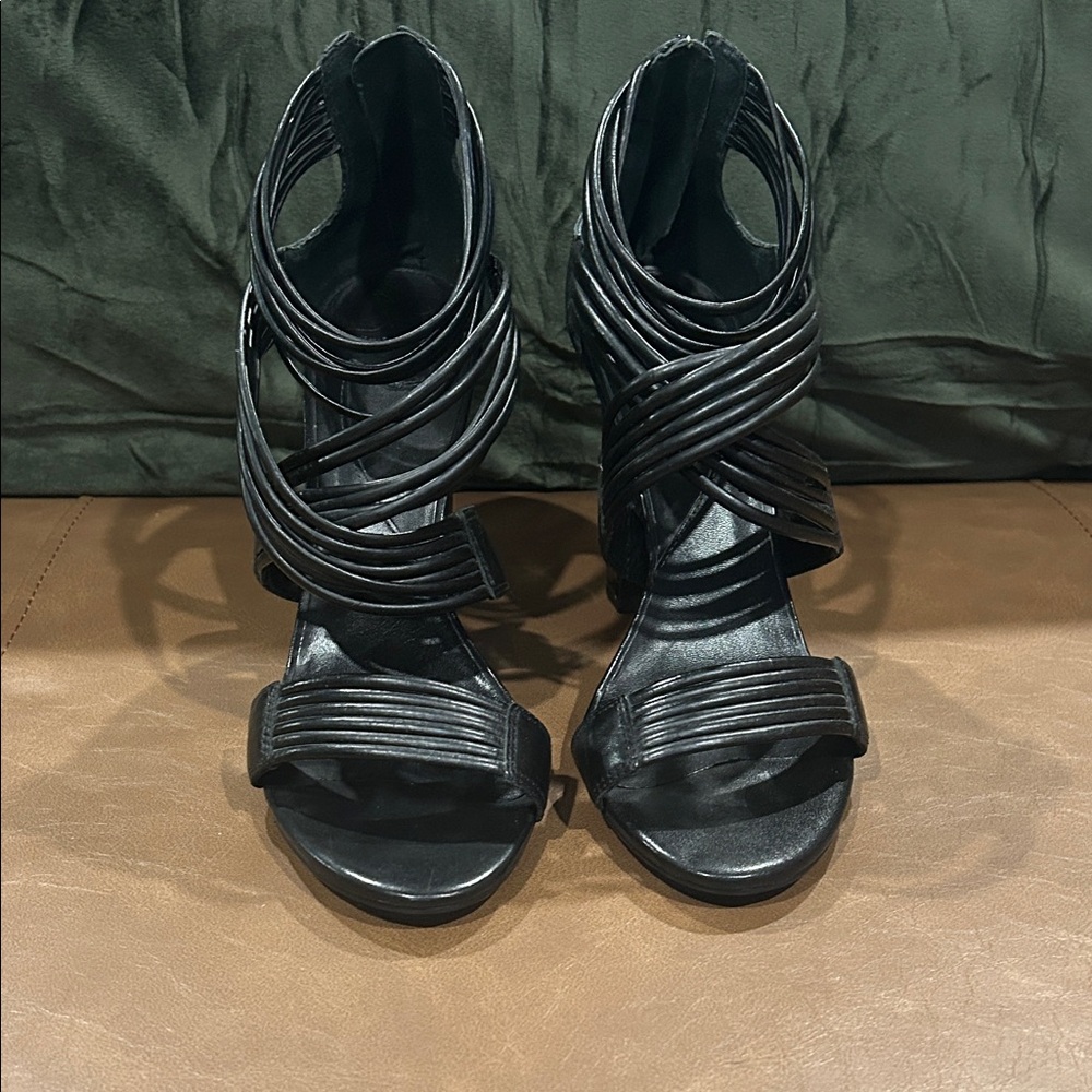Diane Von Furstenberg Black Ilias Strappy Heels
